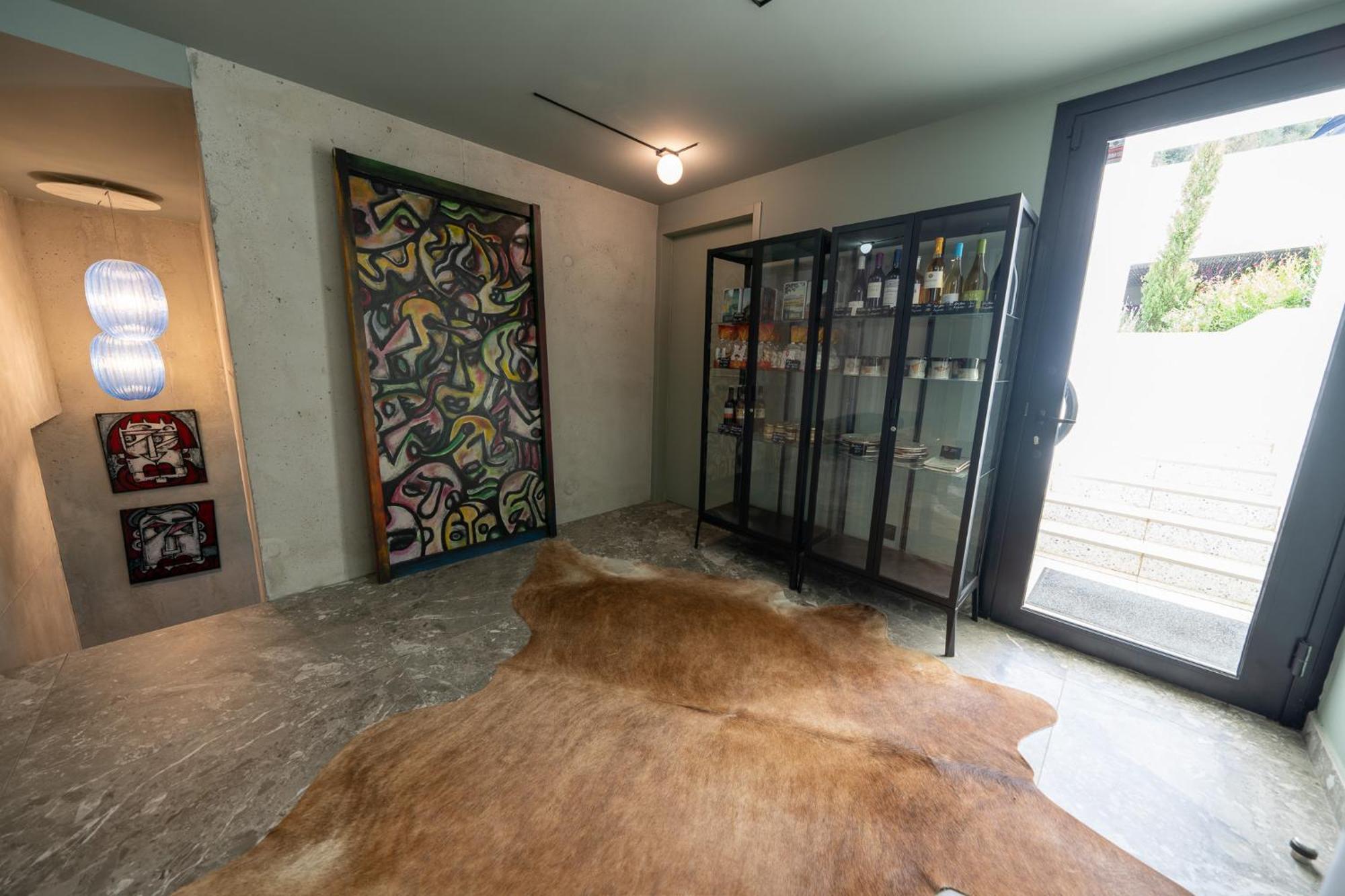 Suite 28 Treilles 外观 照片